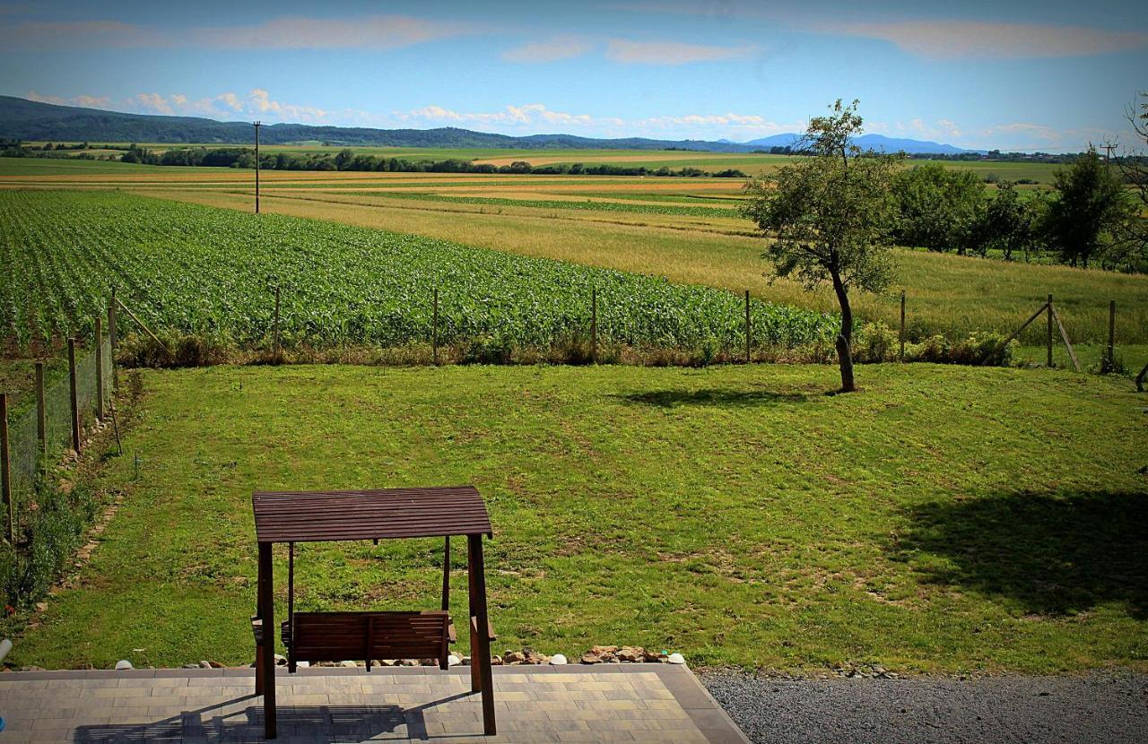 Bed and Breakfast Yosefsfeld Kutjevo Exterior foto